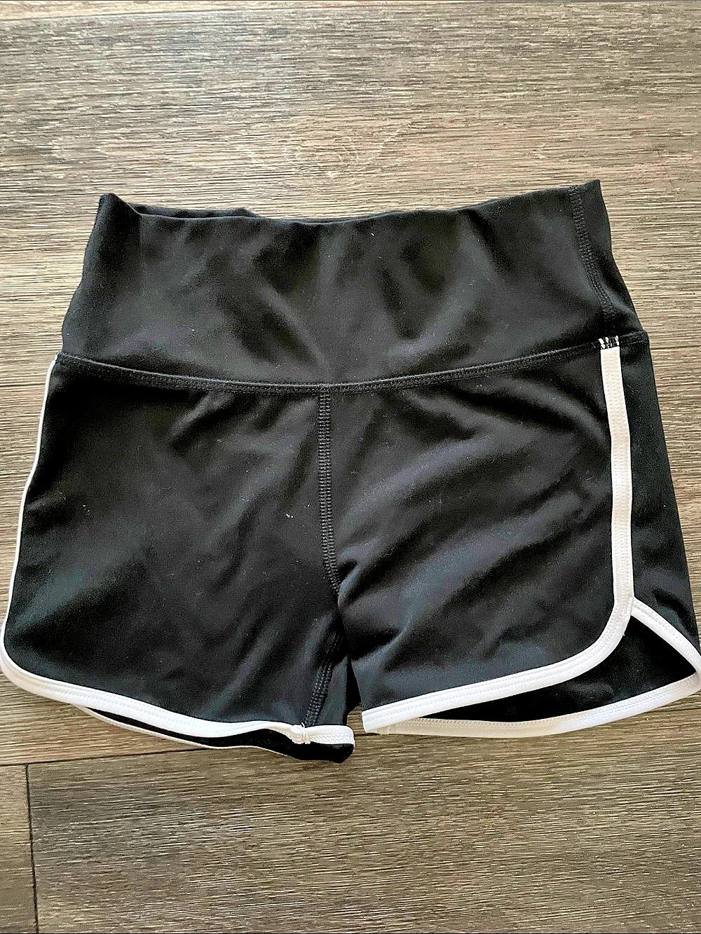 DSG girls High Rise Stride Shorts Black Medium